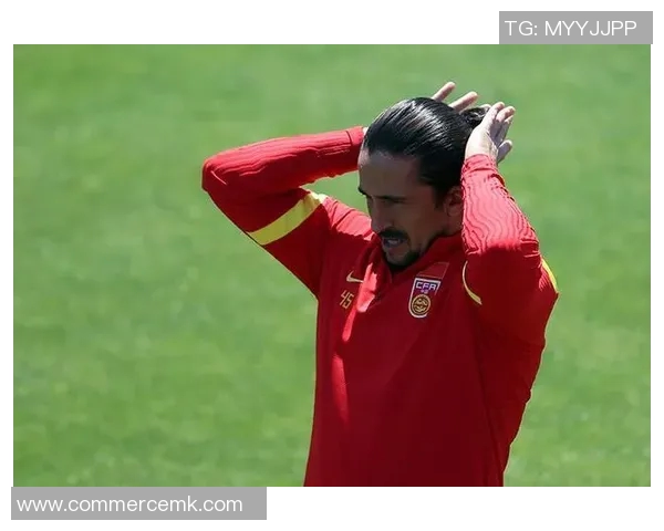 艾克森精彩进球助力广州队战胜成都蓉城展现强大实力