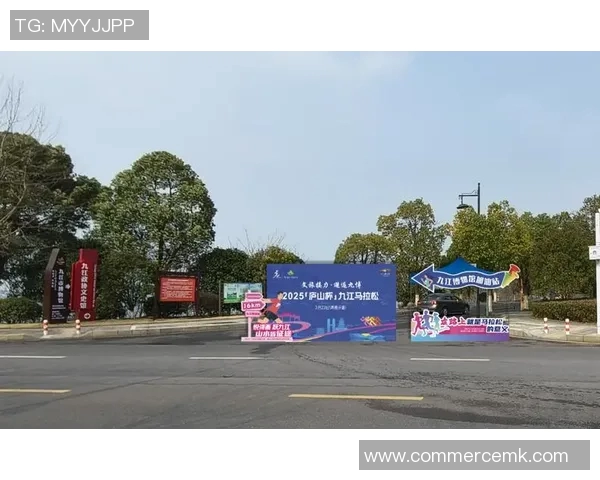 赛事资讯更新全景报道助力球迷掌握最新动态与精彩瞬间 赛事资讯更新全景报道助力球迷掌握最新动态与精彩瞬间