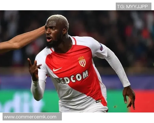 卫报：卢卡库或将成为曼联夏季转会的引爆点