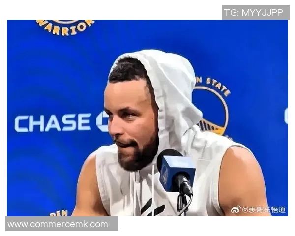 库里赛后接受采访:盼与队友更好合作,迎接新赛季挑战 库里赛后接受采访:盼与队友更好合作,迎接新赛季挑战