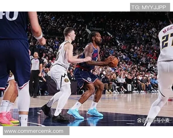 快船主场战胜掘金,莫里斯贡献全场最高28分 快船主场战胜掘金,莫里斯贡献全场最高28分